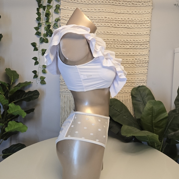 Shein White Ruffle Bikini Set - Picture 6 of 7